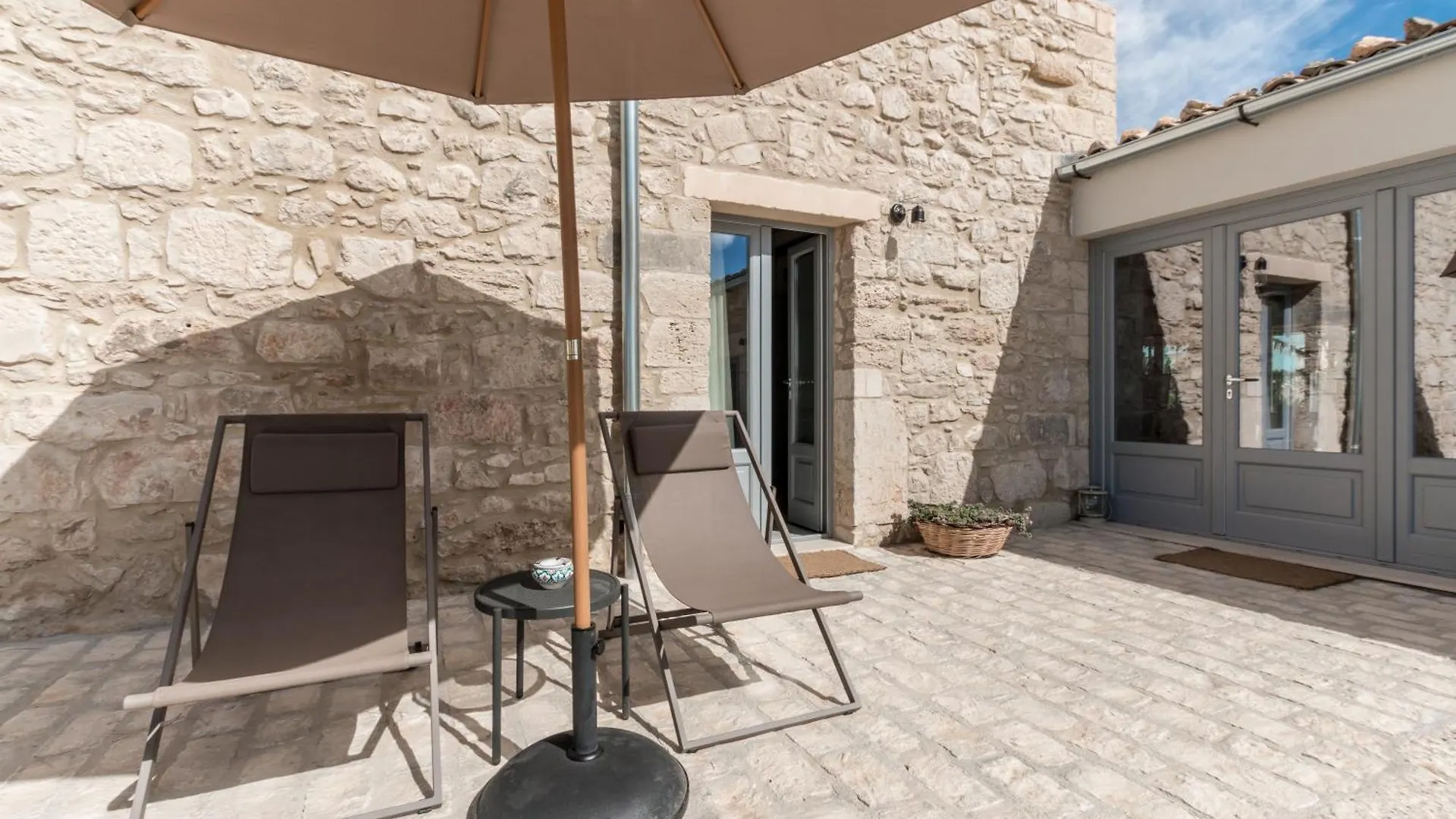 Mangiabove Guest House Marina di Ragusa 0*,  Italy