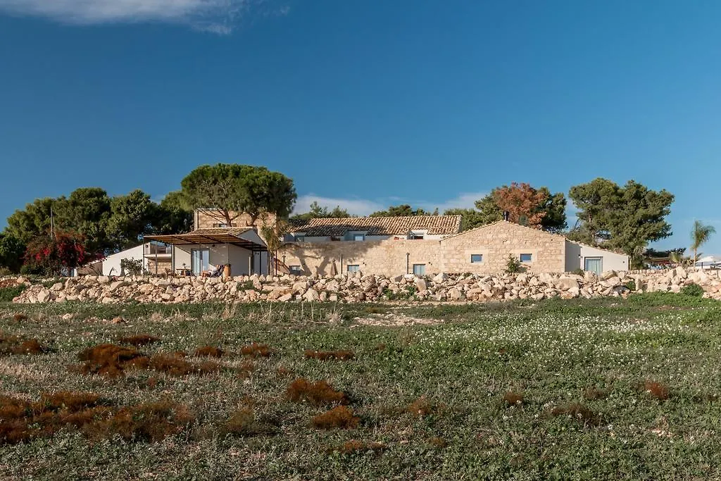 Mangiabove Guest House Marina di Ragusa Italy